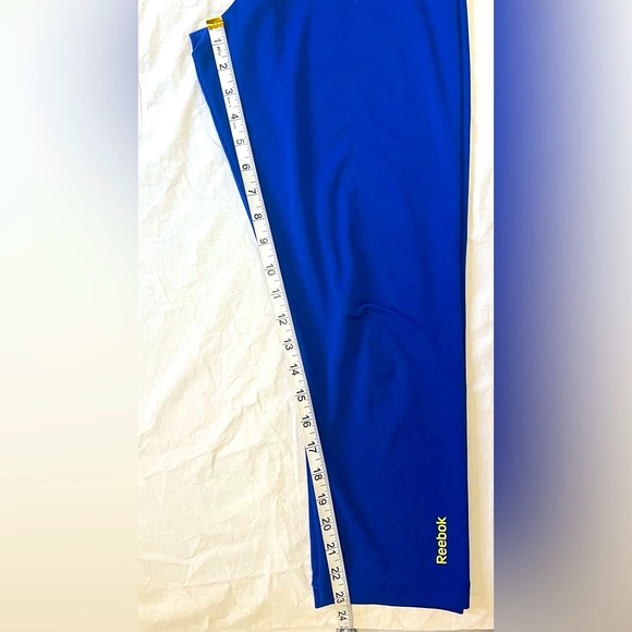 Reebok Playdry Workout Ready Collection bright blue cropped leggings - Picture 7 of 11